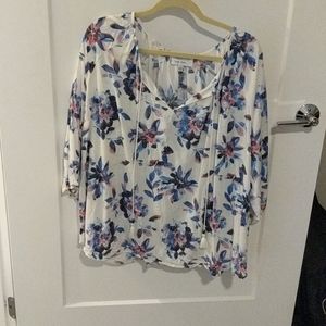 3/4 sleeve flowy top